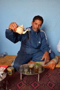 moroccan nomads nomad digital nomadic genes wanderlust tea mint tea muslim islamic hijab berber amazigh sahara desert tent