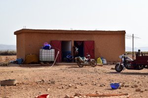 moroccan nomads nomad digital nomadic genes wanderlust tea mint tea muslim islamic hijab berber amazigh sahara desert tent