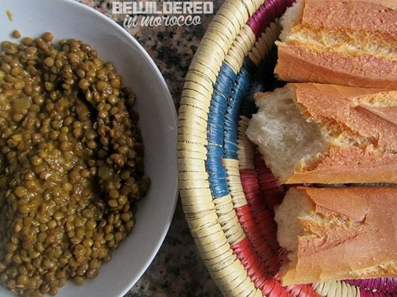 couscous organic eco bissara cooking cook with alia moroccan marocaine cuisine broad beans soup cream humus hammous middle east african arab food baguette bread khobz tagine tajine harira harissa avocado smoothie juice dates halal chicken vege vegan gluten free diet cookies pastry cupcake paleo food blogger lentils soczewica