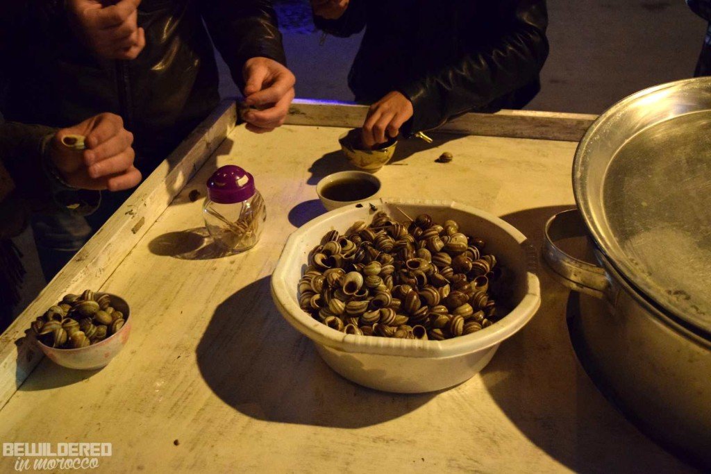 snails couscous organic eco bissara cooking cook with alia moroccan marocaine cuisine broad beans soup cream humus hammous middle east african arab food baguette bread khobz tagine tajine harira harissa avocado smoothie juice dates halal chicken vege vegan gluten free diet cookies pastry cupcake paleo food blogger babouche