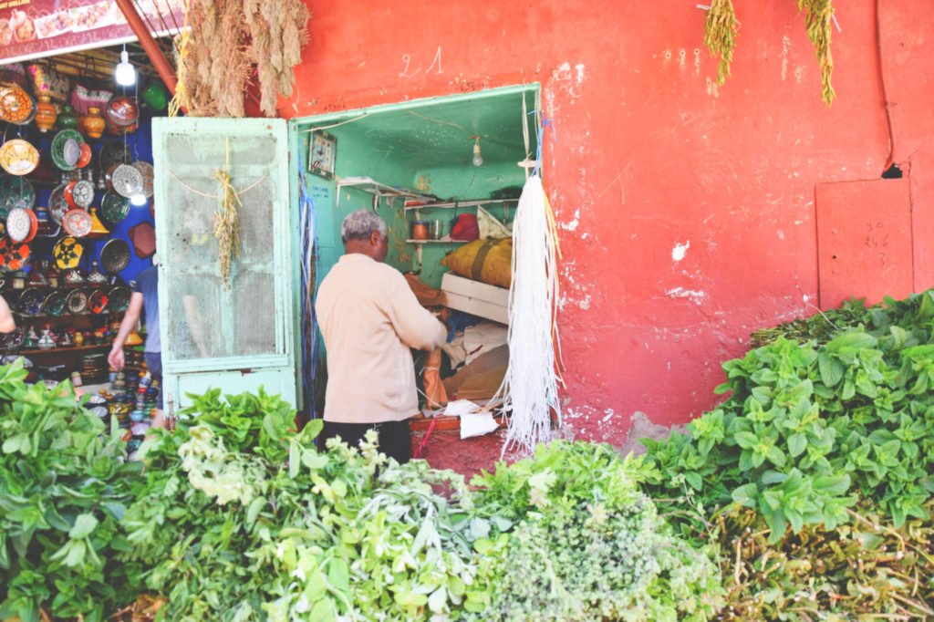 souk itoun oliwki marokanskie polka marakesz marrakech mint mynta menthe nana na3na3 atay tea the herbata berber whiskey