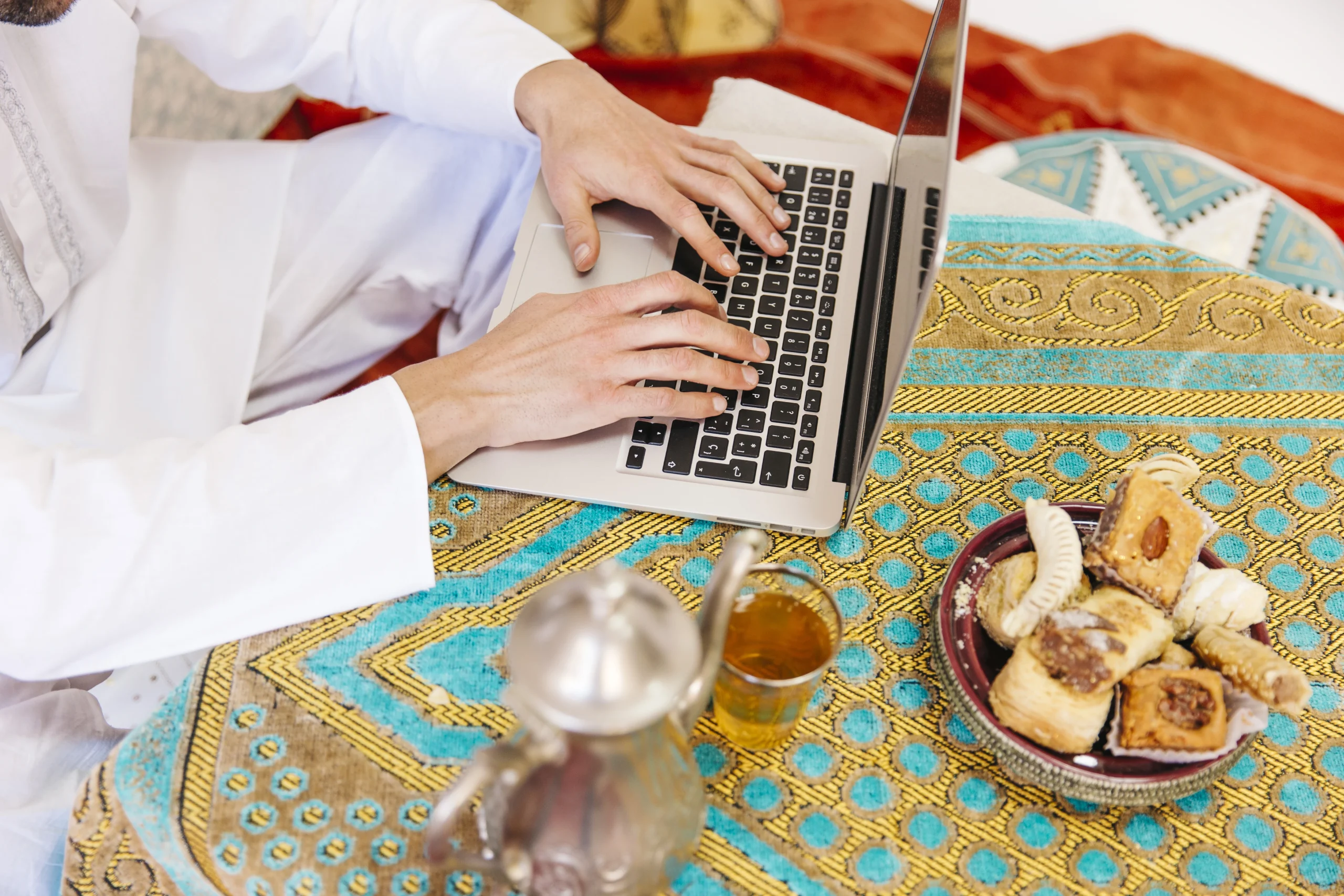 Discover how digital skills can give you the geographic and financial freedom to move to Morocco. Learn from my personal journey and practical tips to start your own path.