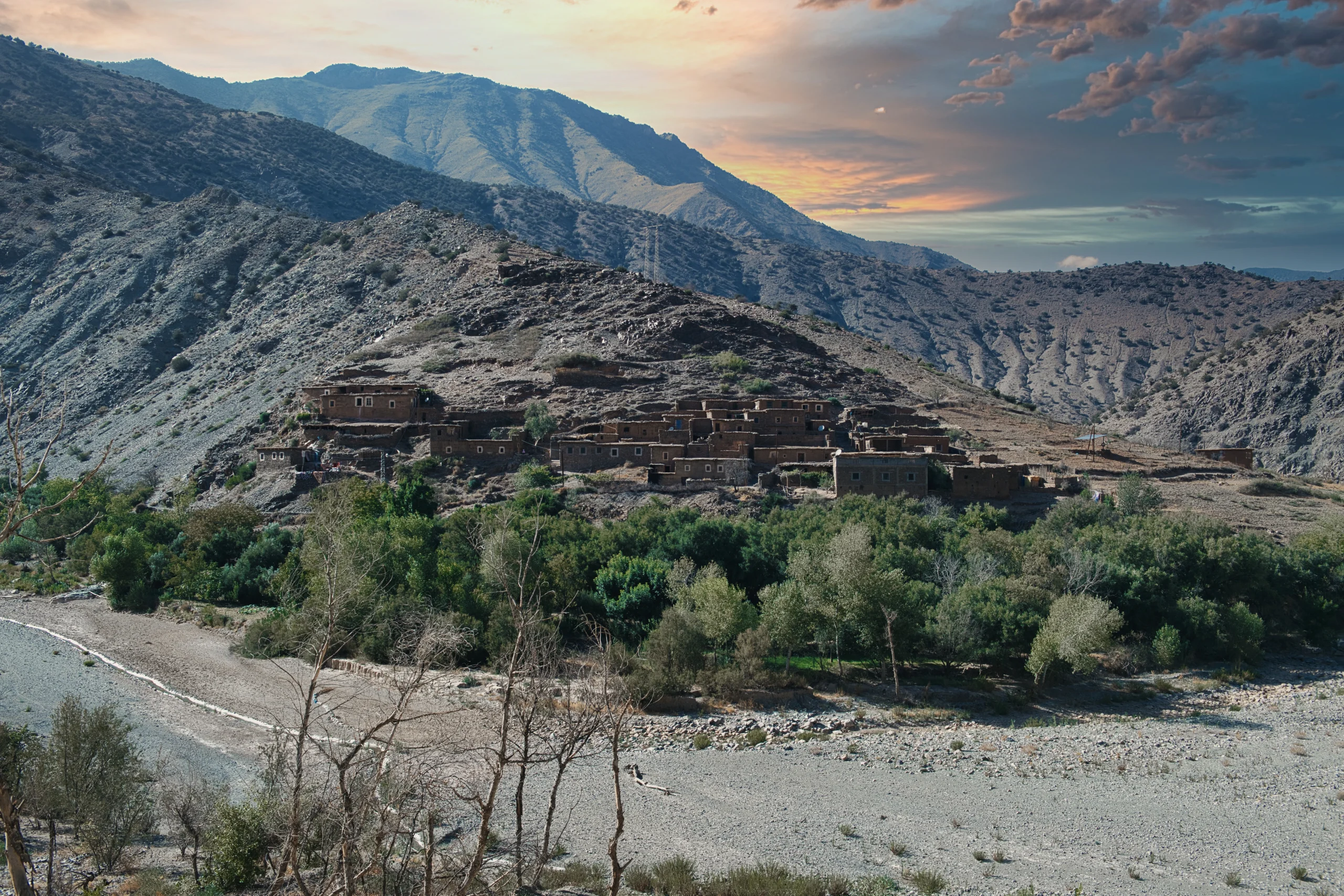 Hassan's Unique Architectural Insights