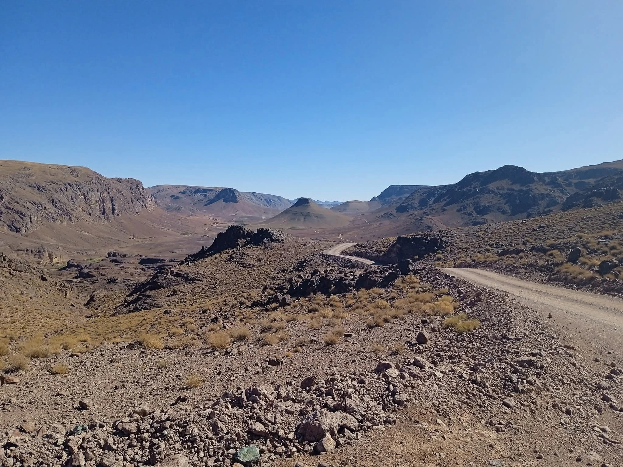 Discover life with the Aït nomads in Morocco's Atlas Mountains. Join a 13-day transhumance journey through Djebel Saghro's valleys and passes.